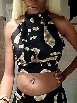 Jasmine FullsShine online show from 04-08-26, 09:16