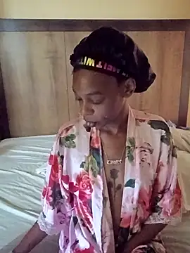 Jasmine FullsShine online show from 07-15-26, 12:45