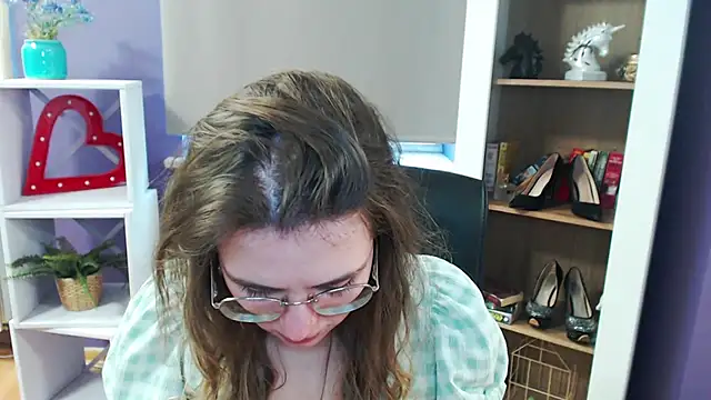 Zoey Erotic online show from 03-11-25, 08:52