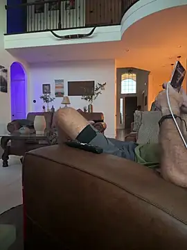 Snapshot of ShySuperheroGrrl chatting on 10-27-25, 12:00 ShySuperheroGrrl online show from 10-27-25, 12:00