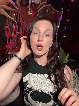 courtneyoccult online show from 09-11-25, 05:51