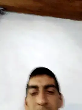 Snapshot of Elverguditojaja chatting on 02-28-26, 02:00 Elverguditojaja online show from 02-28-26, 02:00