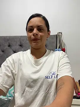 Kataliina online show from 05-30-26, 06:20