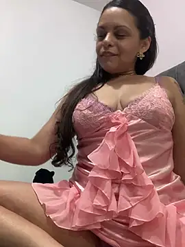 Kataliina online show from 03-08-25, 05:17