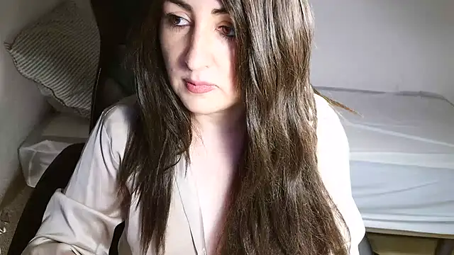 naughty sarahh online show from 07-16-26, 06:16