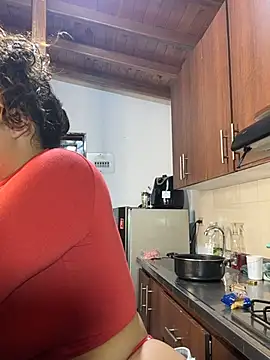 GiselReyes online show from 10-07-25, 01:50