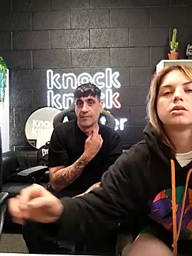 Elnonoykeila77 online show from 11-11-25, 10:26