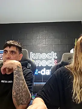 Elnonoykeila77 online show from 11-10-25, 10:37