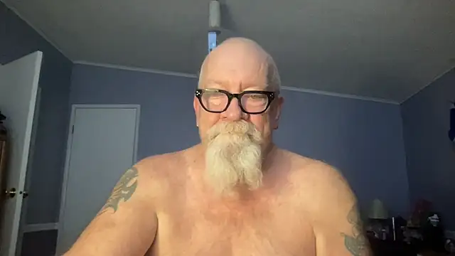 Snapshot of kcbace61760 chatting on 01-11-26, 04:52 kcbace61760 online show from 01-11-26, 04:52