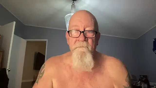 Snapshot of kcbace61760 chatting on 02-04-26, 03:01 kcbace61760 online show from 02-04-26, 03:01