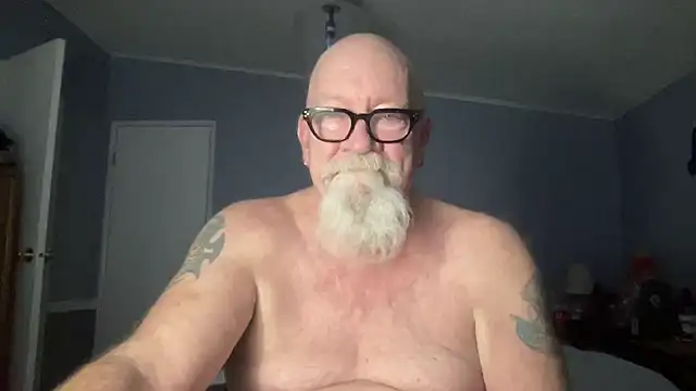 Snapshot of kcbace61760 chatting on 01-12-26, 03:13 kcbace61760 online show from 01-12-26, 03:13