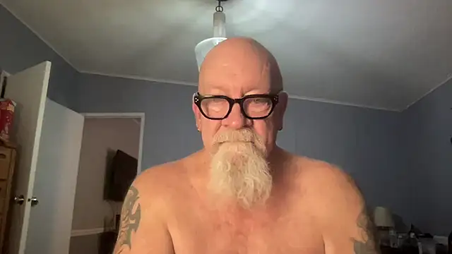 Snapshot of kcbace61760 chatting on 02-01-26, 12:36 kcbace61760 online show from 02-01-26, 12:36