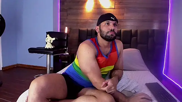 Snapshot of anthonylatynxd chatting on 02-07-25, 04:14 anthonylatynxd online show from 02-07-25, 04:14