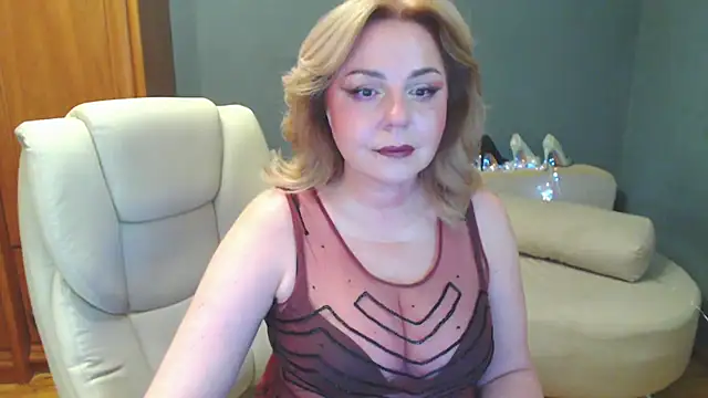 Snapshot of Cute_sun chatting on 09-21-25, 05:51 Cute sun online show from 09-21-25, 05:51