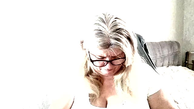 Diana 49 online show from 03-19-26, 07:41