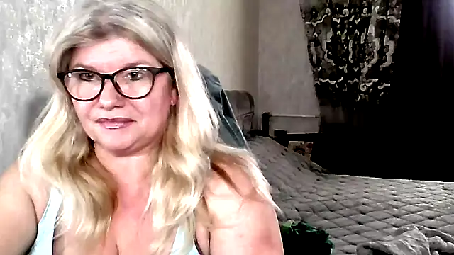 Diana 49 online show from 03-06-26, 08:53