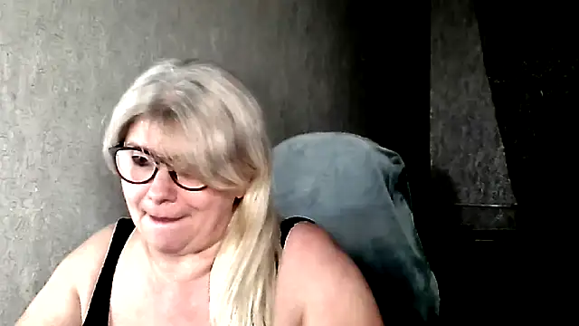 Diana 49 online show from 03-13-26, 08:03