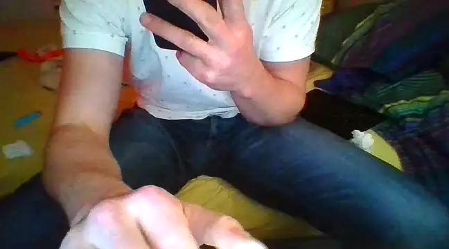 Snapshot of MmaxX004 chatting on 02-28-25, 09:23 MmaxX004 online show from 02-28-25, 09:23