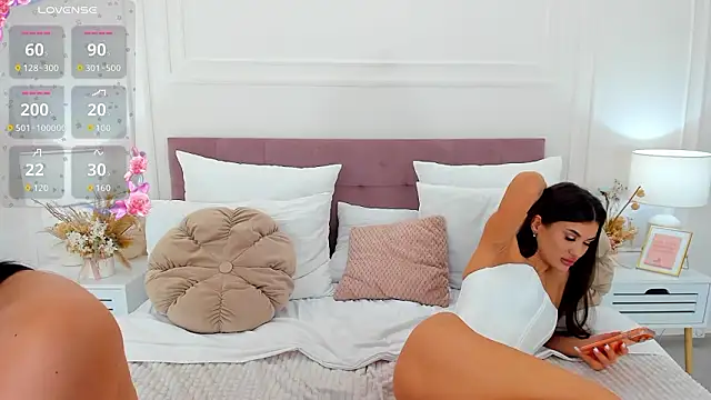 Snapshot of JasmiLyn chatting on 01-31-26, 07:12 JasmiLyn online show from 01-31-26, 07:12