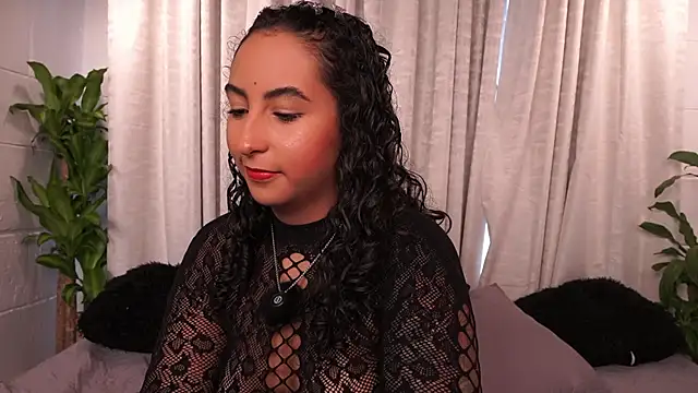 agatha collins  online show from 12-17-25, 07:30