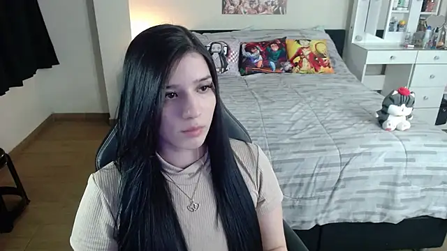 Snapshot of kittykat18x chatting on 11-19-25, 01:16 kittykat18x online show from 11-19-25, 01:16