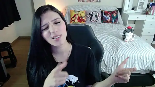 Snapshot of kittykat18x chatting on 02-05-26, 11:11 kittykat18x online show from 02-05-26, 11:11