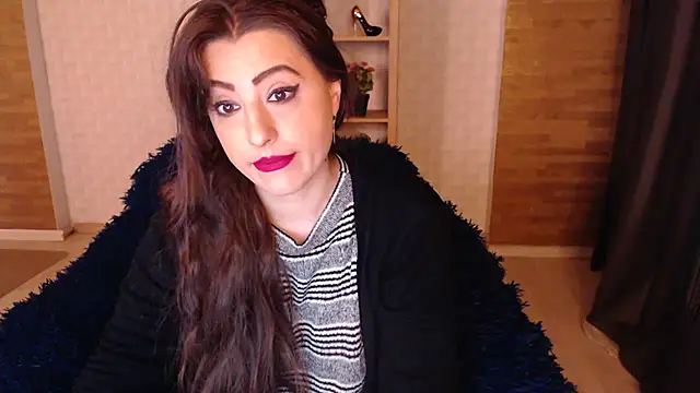 RebeccaStone online show from 11-05-25, 03:42