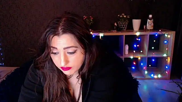 Snapshot of RebeccaStone chatting on 02-04-25, 12:51 RebeccaStone online show from 02-04-25, 12:51