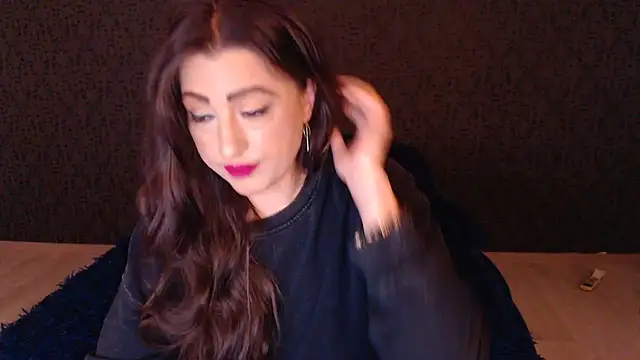 RebeccaStone online show from 12-22-25, 03:06