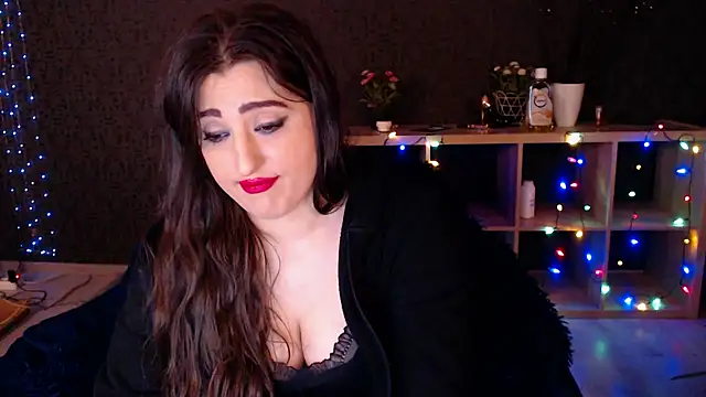 Snapshot of RebeccaStone chatting on 02-06-25, 12:43 RebeccaStone online show from 02-06-25, 12:43