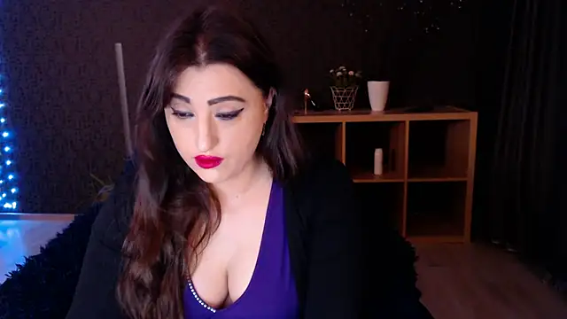 Snapshot of RebeccaStone chatting on 03-09-25, 12:53 RebeccaStone online show from 03-09-25, 12:53