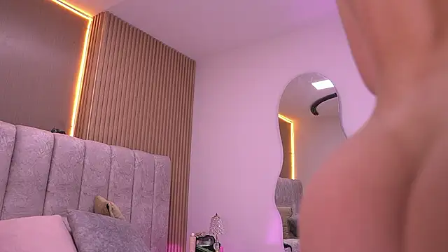 violeta aroca online show from 02-21-26, 03:08