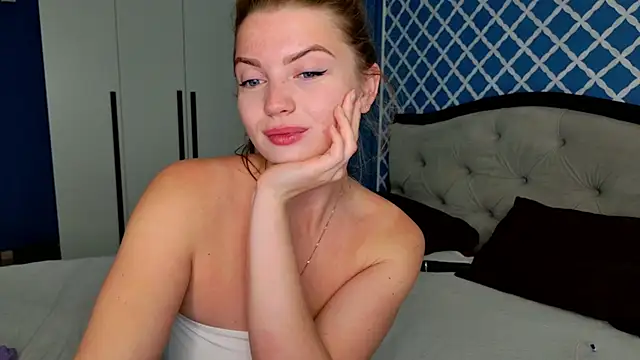 Busty Redhead online show from 05-31-26, 05:24