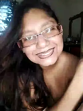 Sivanija 21 online show from 12-13-24, 03:54
