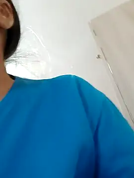 Zulfiya Bruce online show from 11-15-25, 07:18