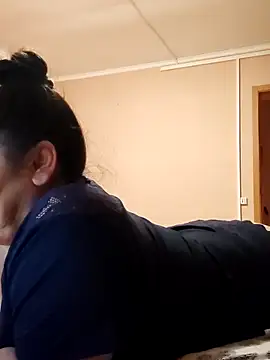 Zulfiya Bruce online show from 02-14-26, 08:42