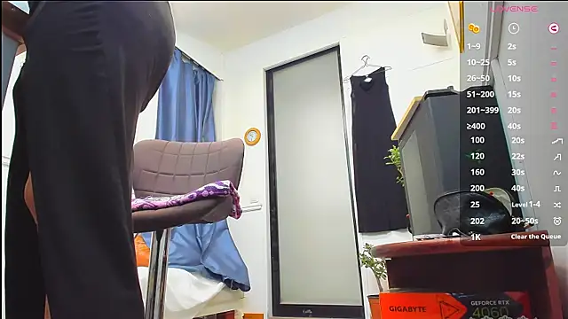 lilia fun online show from 12-10-24, 07:43