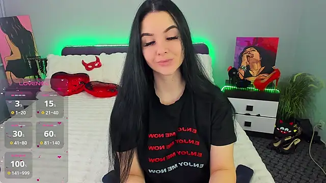 KeiraChoCo online show from 11-06-25, 07:51