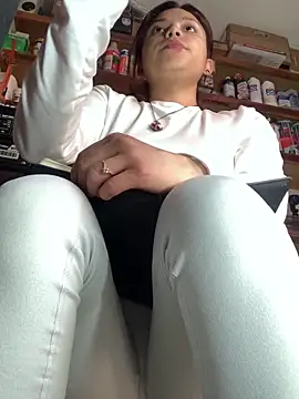 3littleschoolteens online show from 02-13-26, 06:08