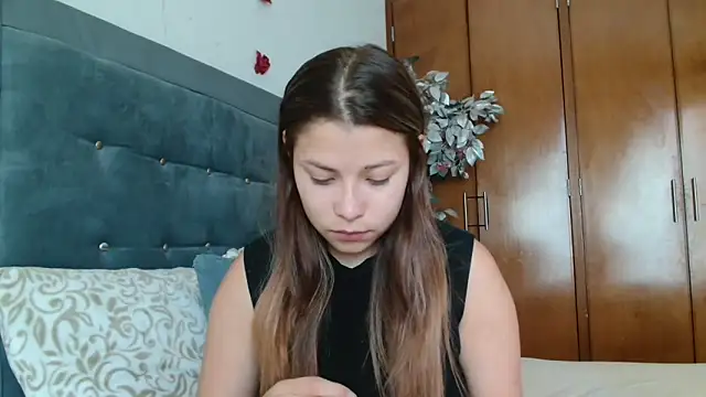 3littleschoolteens online show from 04-30-26, 06:15