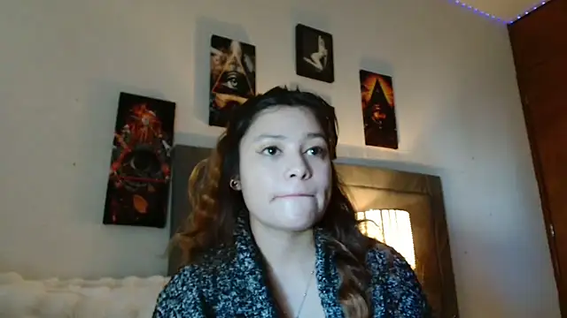 3littleschoolteens online show from 01-10-26, 08:37