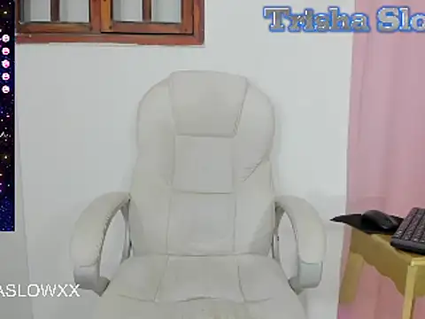 Snapshot of TRISHASLOWXX chatting on 01-11-25, 06:56 TRISHASLOWXX online show from 01-11-25, 06:56