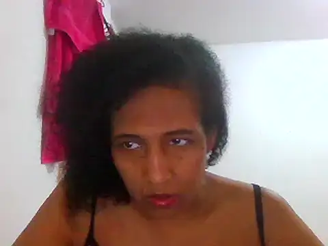 Snapshot of Aishamara chatting on 03-21-25, 03:35 Aishamara online show from 03-21-25, 03:35