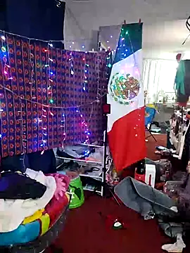 LaInsaciableIntensa online show from 10-15-25, 01:48