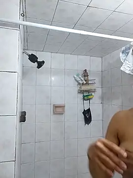 LaInsaciableIntensa online show from 09-17-25, 10:34