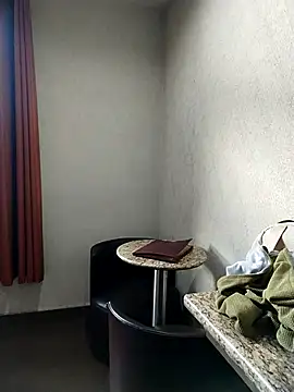 LaInsaciableIntensa online show from 01-18-26, 11:41