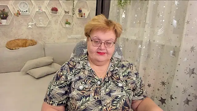 Snapshot of _big_love_ chatting on 12-20-24, 08:55  big love  online show from 12-20-24, 08:55