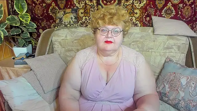 Snapshot of _big_love_ chatting on 10-08-25, 08:20  big love  online show from 10-08-25, 08:20