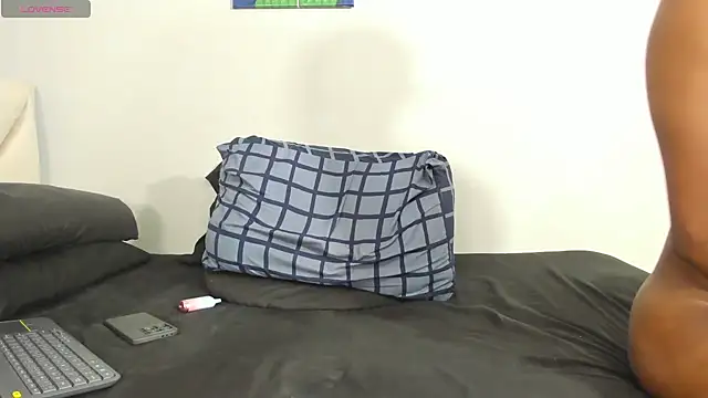 ferb blacwood online show from 10-19-25, 05:32