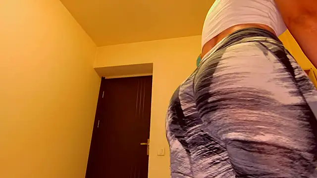 purpleariellx online show from 06-04-26, 11:09